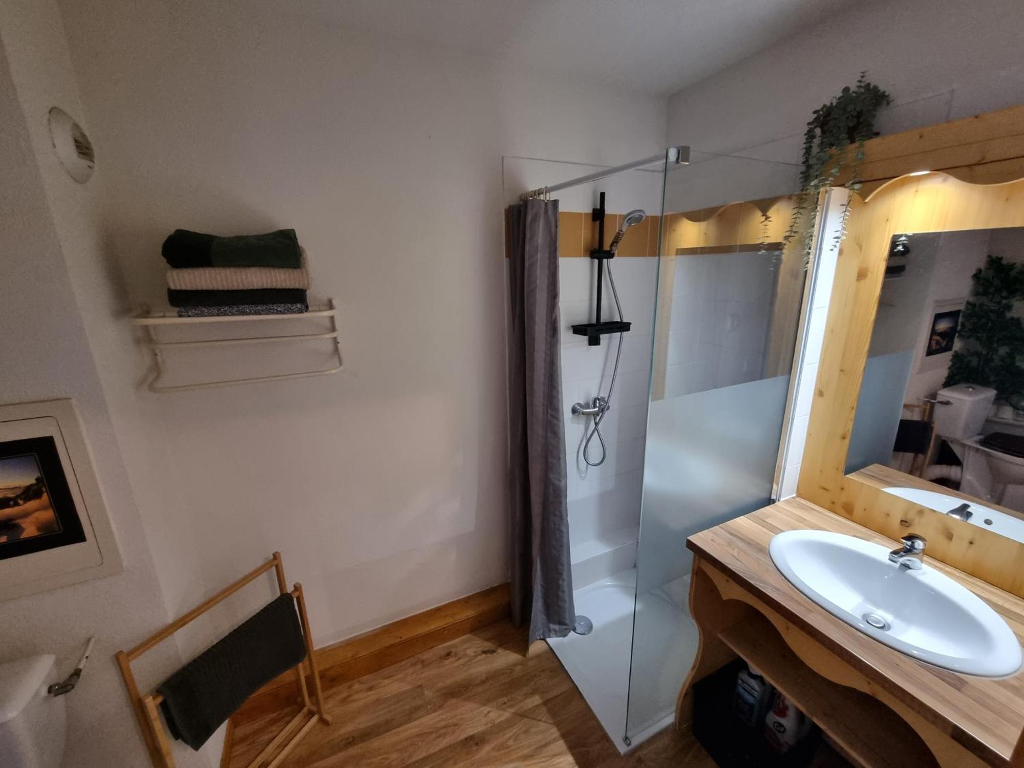 Appartement 4 Personnes 32M2 Au Pied Des Pistes- Wifi- Balcon Sud- Chamrousse 1650 Eksteriør billede